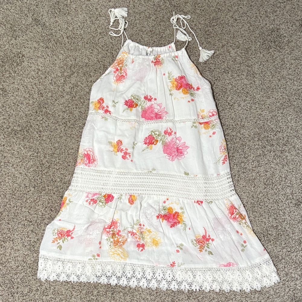 Mudd Floral Midi Dress in White and Pink